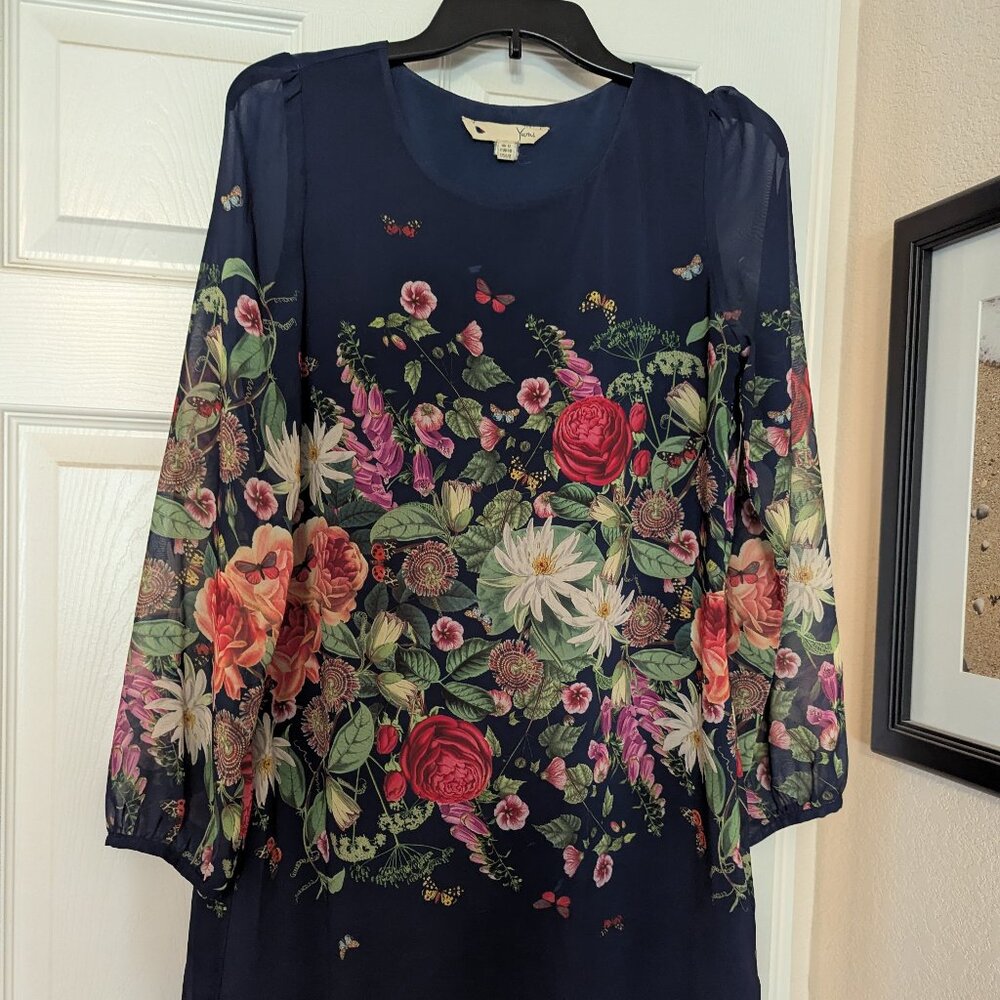 Yumi Navy blue floral dress